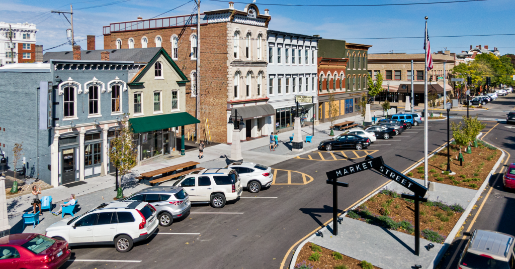 New Albany Market Street Plaza and Streetscape - HWC Engineering